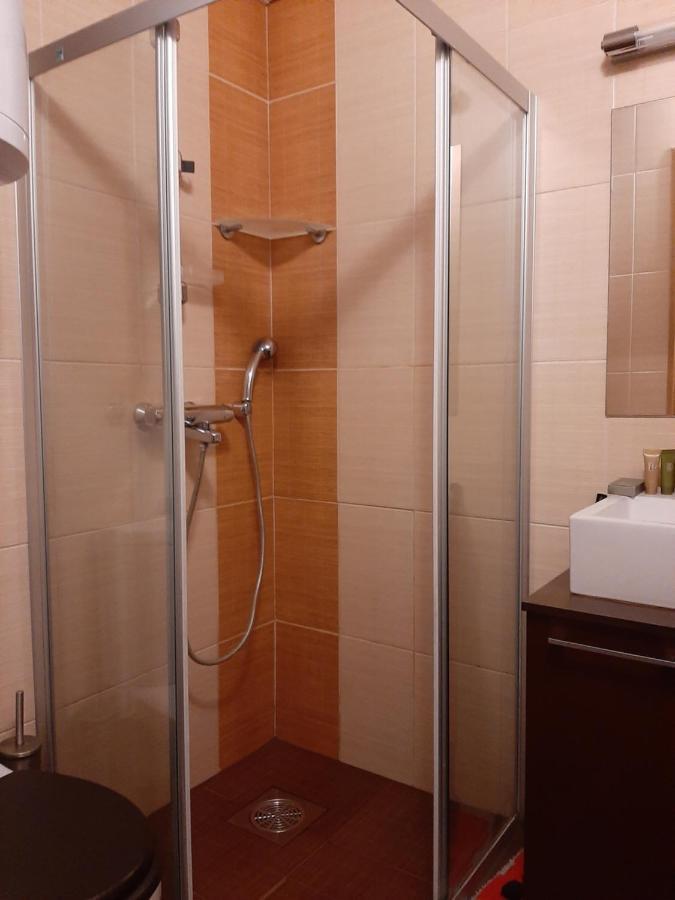 Apartement Nikolai Pärnu Exteriör bild